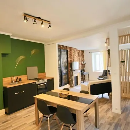 דירה Cosy Hyper Centre